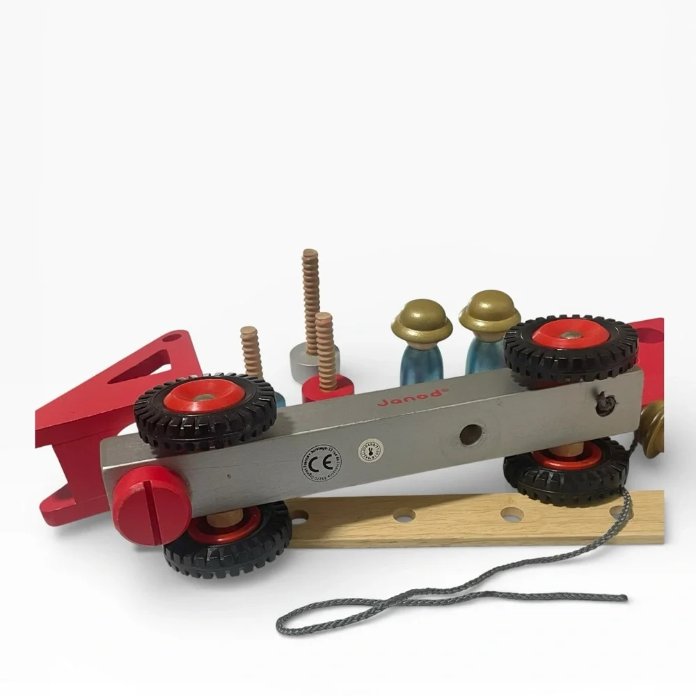 Janod Wooden Truck Construction Pull‎ Toy Creative Montessori Learning STEM Wood